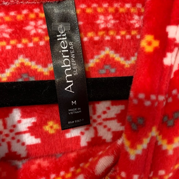 Ambrielle tunic hoodie velour holiday snowflake - Picture 4 of 5